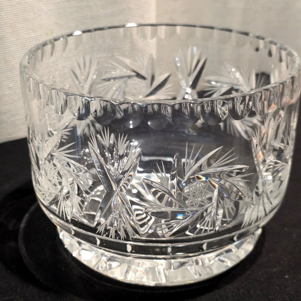 Vintage Pinwheel Cut Crystal Glass Serving Bowl Ice Bucket Scalloped Rim Heavy